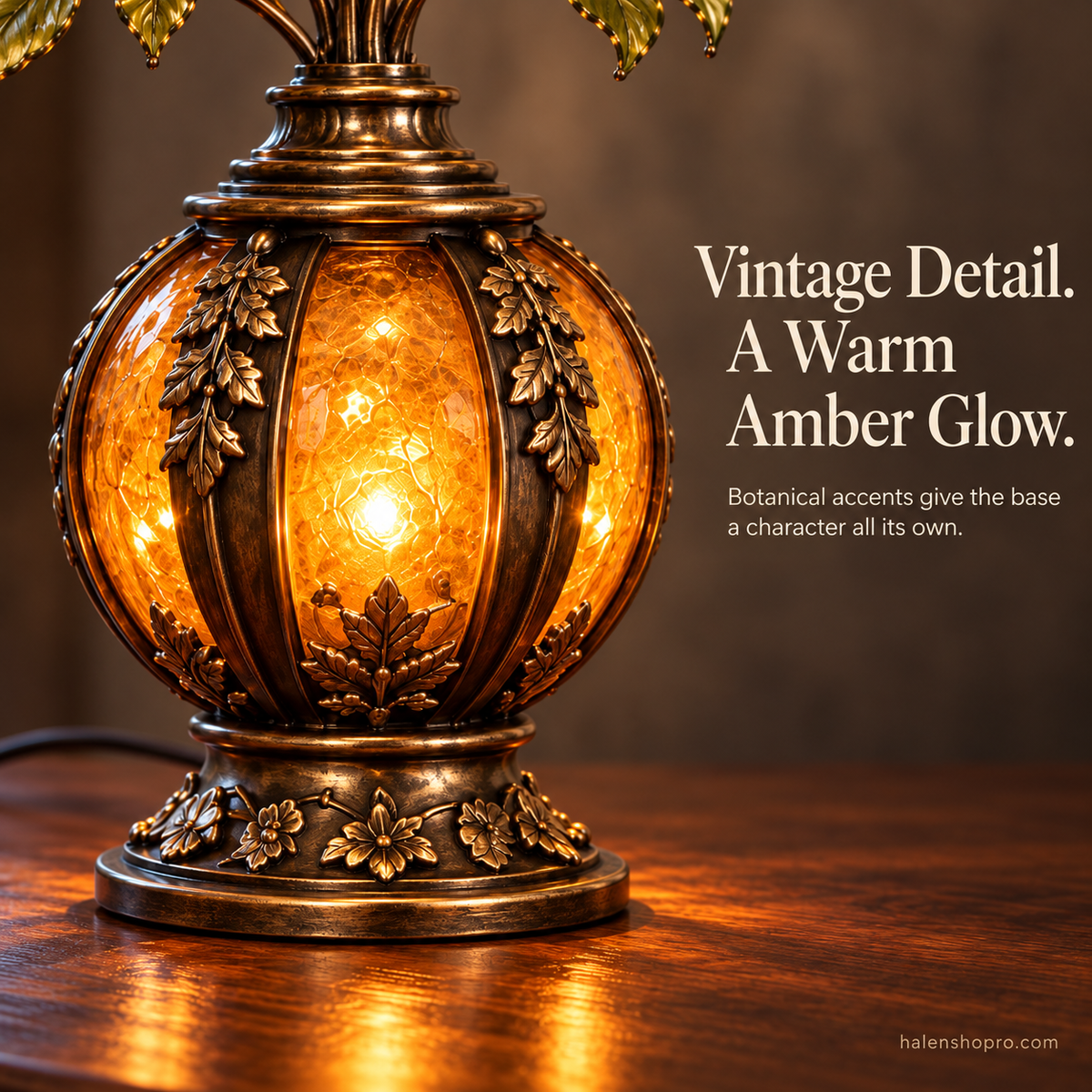 🌸🐦 Cardinal Garden Glow – Vintage Floral Accent Lamp with Warm Amber Light ✨